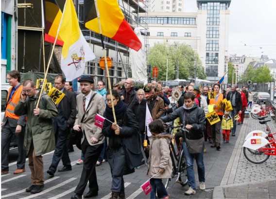 Tweehonderd ultraconservatieve manifestanten hielden zaterdagmiddag een ‘Mars voor het Gezin’