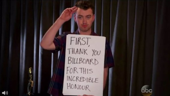 Sam Smith geeft originele speech op Billboard Music Awards