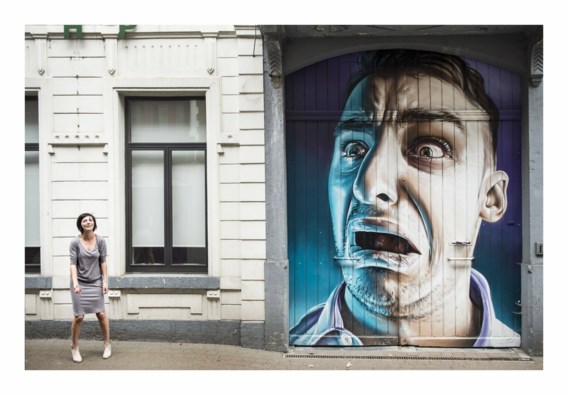 Ilse Liebens (bij graffiti van Smug): ‘Met mijn vuist op de tafel slaan en mijn eisen stellen? Daar ben ik echt niet goed in.’