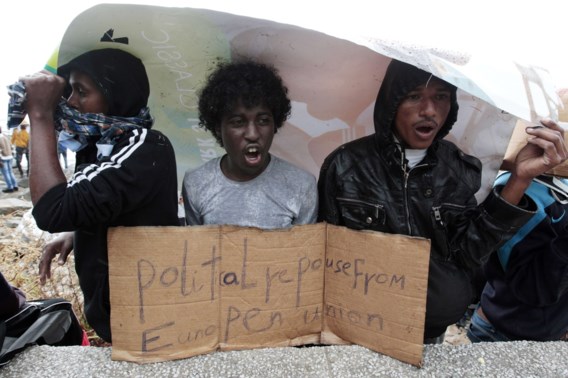 Tegengehouden vluchtelingen opgevangen in Italiaans station