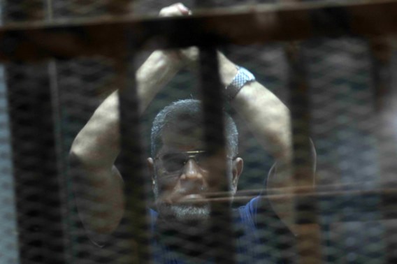 Morsi krijgt levenslang en doodstraf