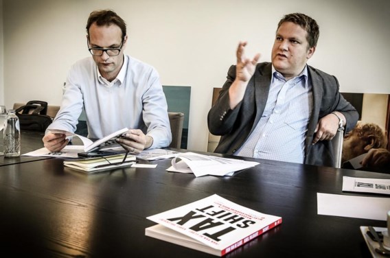 Karel Volckaert en Ivan Van de Cloot (l.) bepleiten een hervorming op basis van economische argumenten.