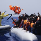 Meer dan 10.000 bootvluchtelingen gered door Europese zoek- en reddingsacties 