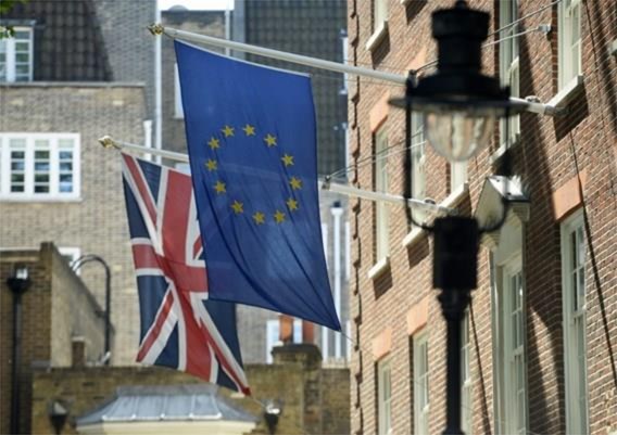Britten mogen volgend jaar over lidmaatschap EU stemmen