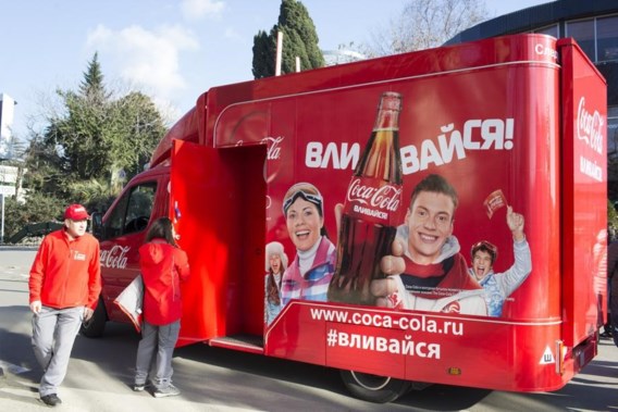 <p>Coca-Cola sponsort vele sportevenementen. Zo was de frisdrankfabrikant ook aanwezig op de Winterspelen van Sotsji in 2014.<span class="credit">photo news</span></p>