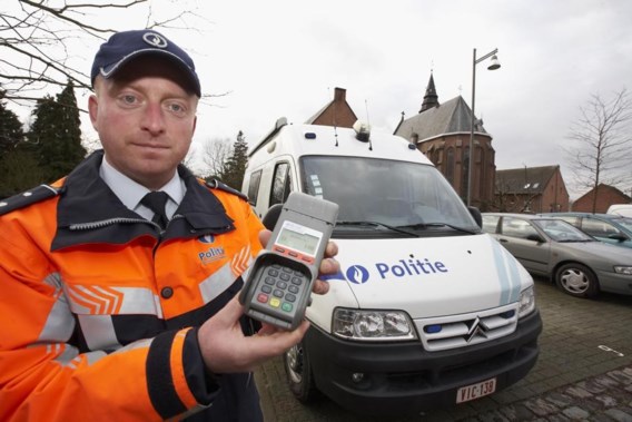 <p>In Heist-Op-Den-Berg worden boetes al langer mobiel geïnd<span class="credit">Dirk Vertommen</span></p>