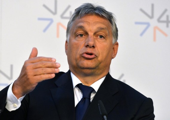 Hongaarse premier: ‘Oostenrijk en Duitsland moeten hun grenzen sluiten’