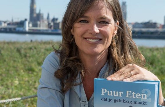 Pascale Naessens meteen op nummer één