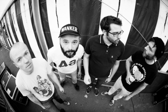 Beluister de nieuwe EP van It It Anita