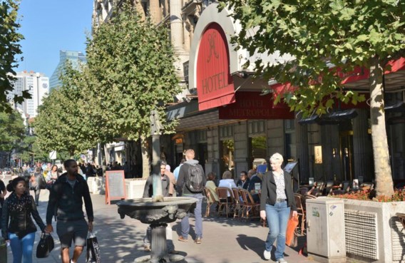 Wie in hotel Métropole verblijft, moet er te voet naartoe.
