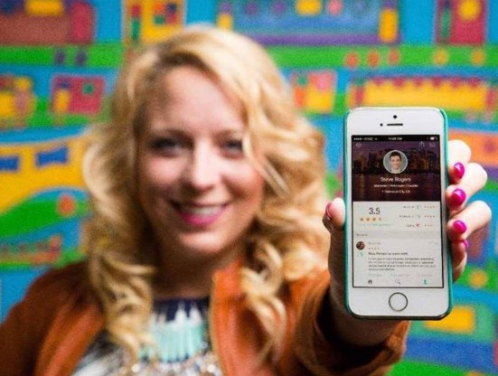 Julia Cordray wil naar eigen zeggen ‘liefde en positiviteit verspreiden’.