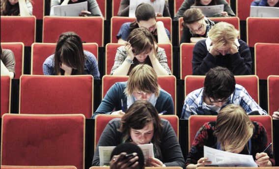 De redenering luidt: ‘Het is de schuld van de jongeren zelf, niet van het onderwijssysteem. En evenmin van de docenten.’