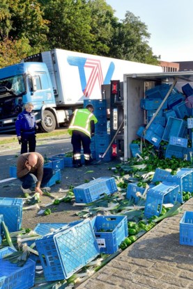 Hinder op de ring door lading prei.
