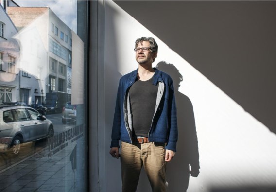 Wim Helsen: ‘“Hoe verder men keek, hoe groter het leek.” Prachtig gedichtje van Jules Deelder over het heelal.’