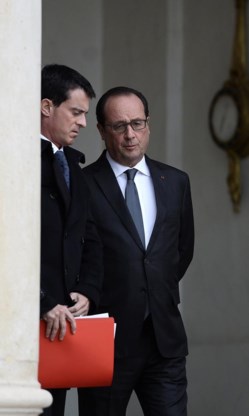 In de oorlogsretoriek van Manuel Valls en François Hollande weergalmt de echo van de Amerikaanse president George W. Bush in 2001 na de aanslagen van 11 september.