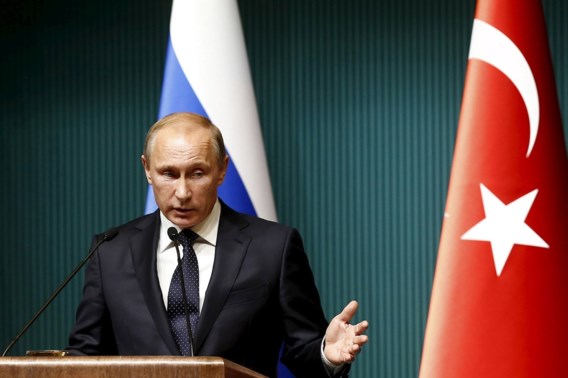 Rusland laat spierballen rollen tegen Turkije