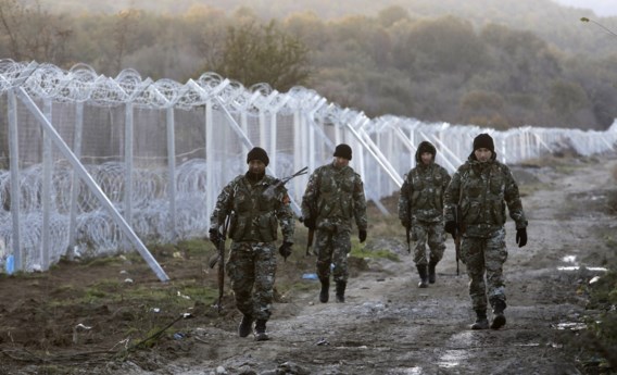 Macedonië klaar met hek van 3 kilometer aan Griekse grens