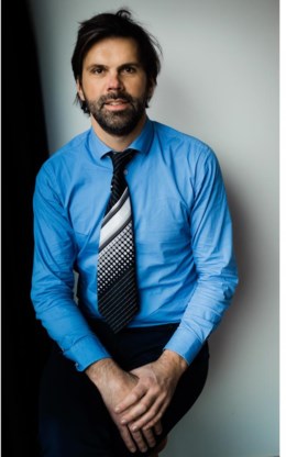 Frederik Feys: tandarts, seksuoloog en nu ook doctor in de medische wetenschappen.