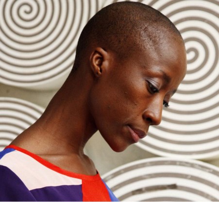 Rokia Traore zingt de oorlog van zich af op ‘Né so’.