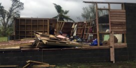 Cycloon Winston richt ravage aan op Fiji