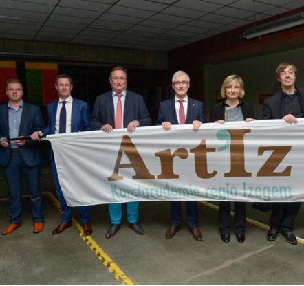Vernissage op vrijdag.