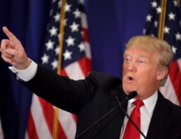 Trump: 'Er is maar één kandidaat die het het goed doet: Donald Trump'