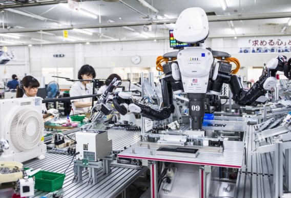 ‘Baanbrekend zou wel eens ­banenbrekend kunnen blijken’, volgens De Swert. Foto: robots in Japan. 