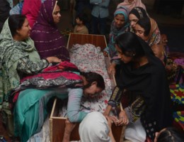 ‘Aanslag in Lahore is weerzinwekkende daad van terrorisme’