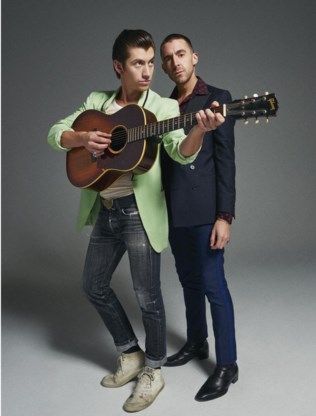 Klank uit de fifties en tekst uit het heden: The Last Shadow Puppets op hun best.