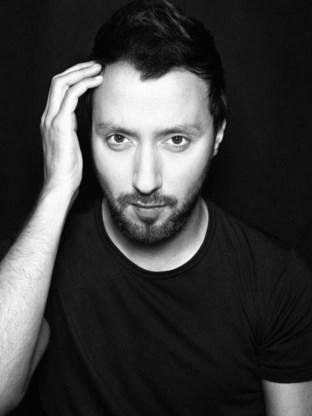 Vaccarello werd in Brussel geboren. Hij studeerde af aan La Cambre.