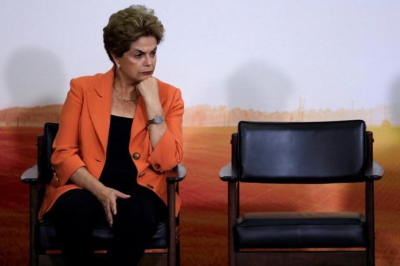 <p>Rousseff zit (tijdelijk) op het reservebankje.<span class="credit">reuters</span></p>