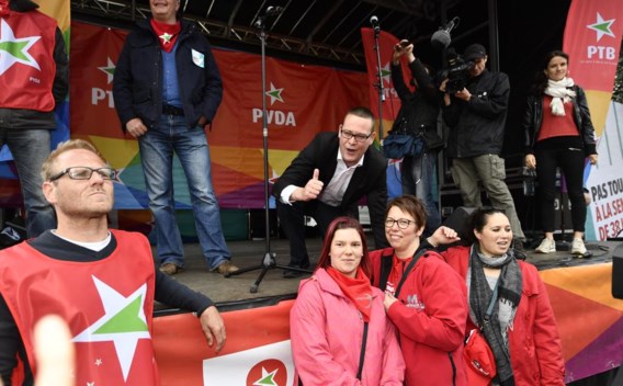 PTB-voorman Raoul Hedebouw tijdens de betoging afgelopen dinsdag. Dat de extreemlinkse partij geïnfiltreerd is in de FGTB, doet ze zelf af als ‘van de pot gerukt’.