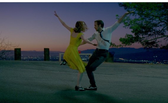 Ryan Gosling en Emma Stone dansen de nacht weg boven LA.