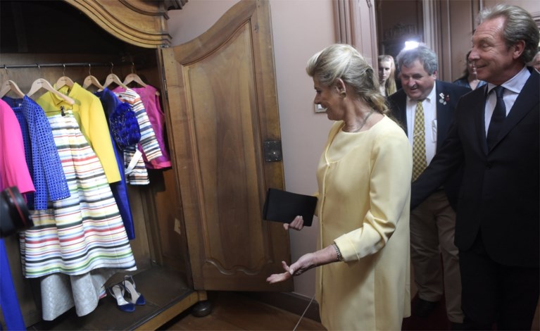 Couturier Natan opent tentoonstelling in thuisstad Ieper