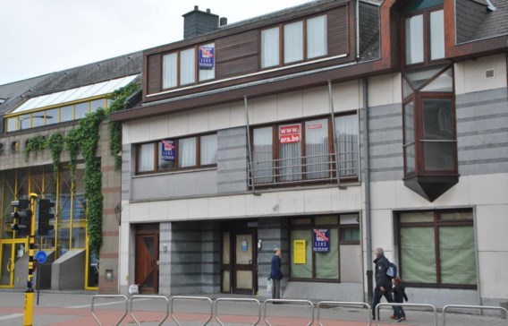 Het vroegere KBC-gebouw in Sterrebeek wordt beter geen moskee, besliste het schepencollege.