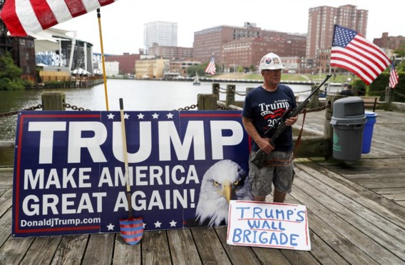 Een goed uitgeruste Trump-fan is naar Cleveland afgezakt voor de Republikeinse conventie.