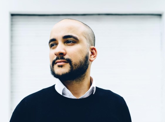 ‘De sleutel ligt bij mijn generatie’, zegt Kobo. ‘Hoe jonger de bevolking, hoe minder complexen over diversiteit en gelaagde identiteit.’