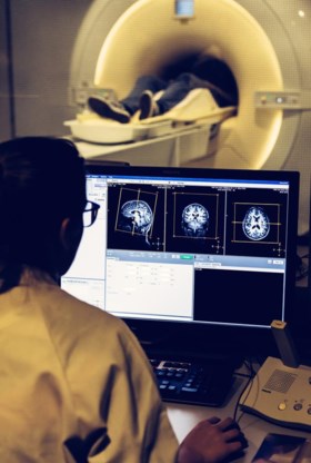 Man of vrouw? Zelfs een geavanceerde MRI-scanner ziet geen verschil.