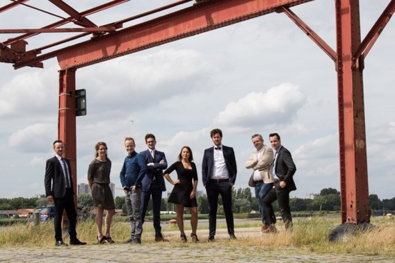 <p>Het Marbles-team. De ceo is de tweede van rechts.<span class="credit"> rr</span></p>