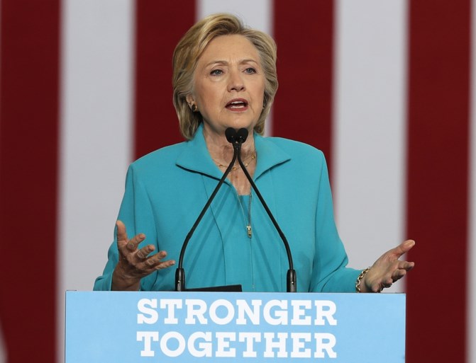 Populariteit Clinton bereikt dieptepunt in nieuwe peiling