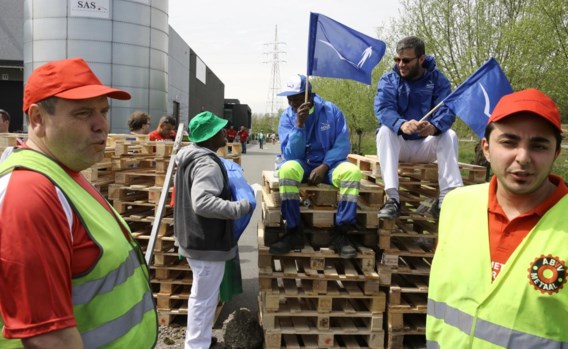 Bij SAS Automotive werd in mei actie gevoerd na het collectief ontslag van 200 werknemers, te wijten aan het verlies van een toeleveringscontract aan Volvo Gent.