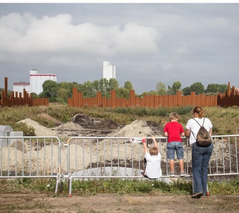 Als archeologen klaar zijn met hun werk, is er niet veel meer te zien dan een diepe put.