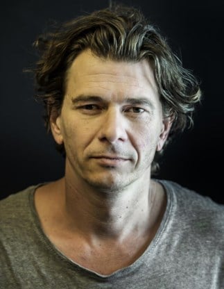 Dimitri Verhulst: ‘Ik ben geen performer, ik breng gewoon mijn tekst.’