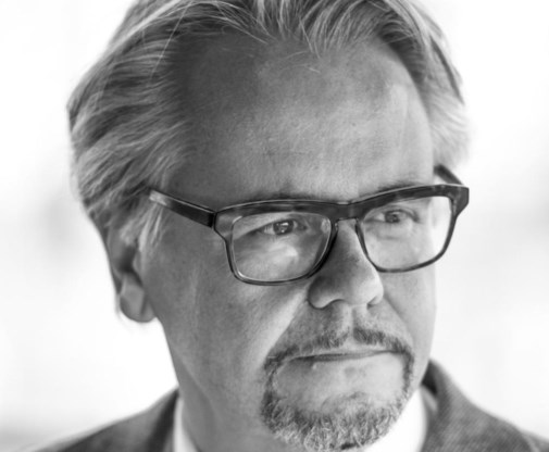 Out: Philip Heylen.