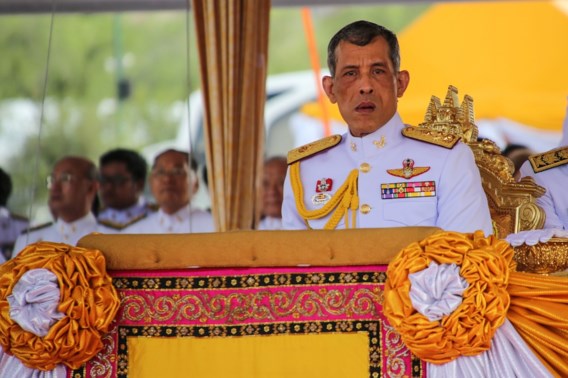 Thaise kroonprins wil pas over een jaar koning worden