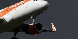 Easyjet heeft klacht aan zijn been door ‘giftige vliegtuiglucht’