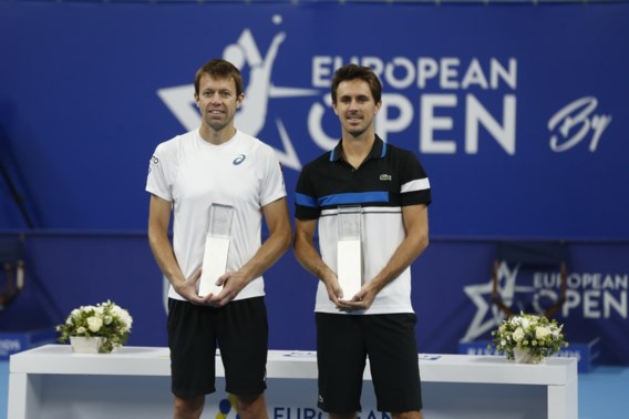 Nestor en Roger-Vasselin winnen dubbelspel in Antwerpen