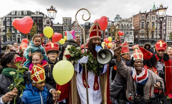 Poortje schrikt Zwarte Piet-tegenstanders in Nederland niet af 