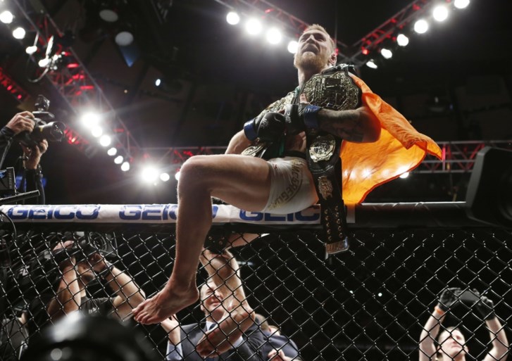MMA-vechter McGregor schrijft geschiedenis