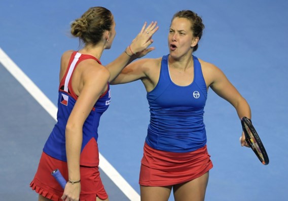 Tsjechië zet Frankrijk opzij en wint derde keer op rij de Fed Cup